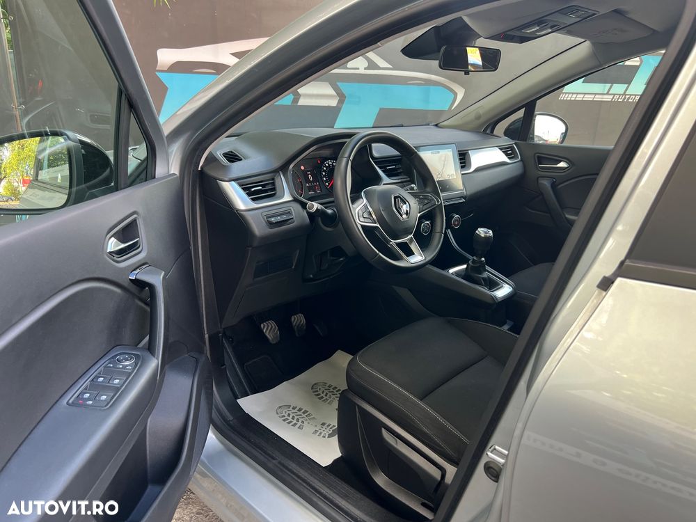 Renault Captur BLUE dCi 115 BUSINESS EDITION - 11