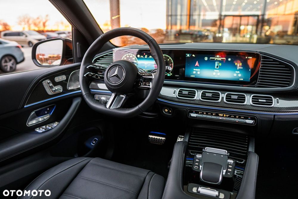 Mercedes-Benz GLE - 18