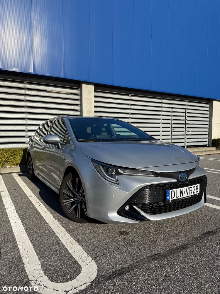Toyota Corolla - 1