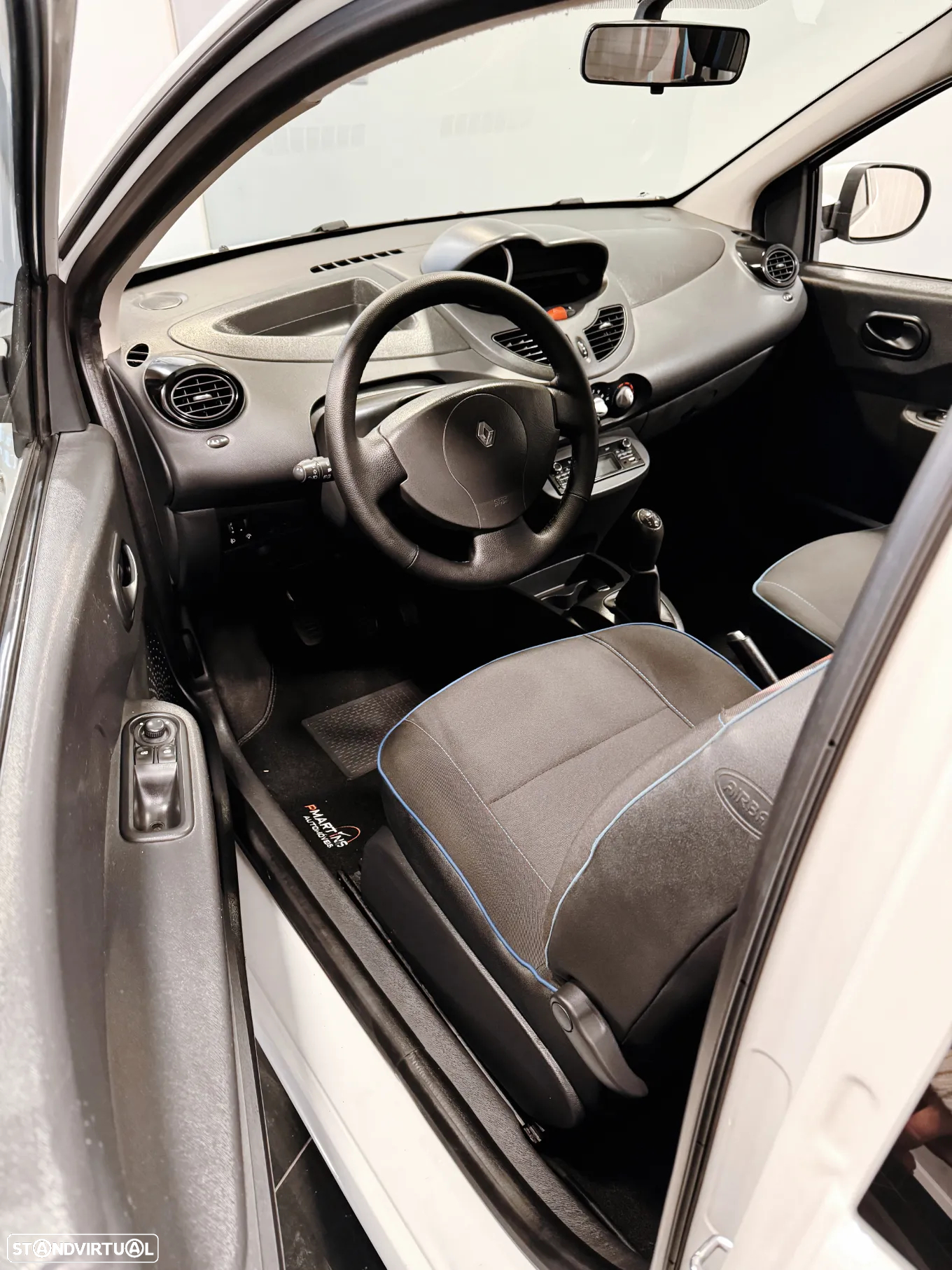 Renault Twingo 1.5 dCi Dynamique - 8