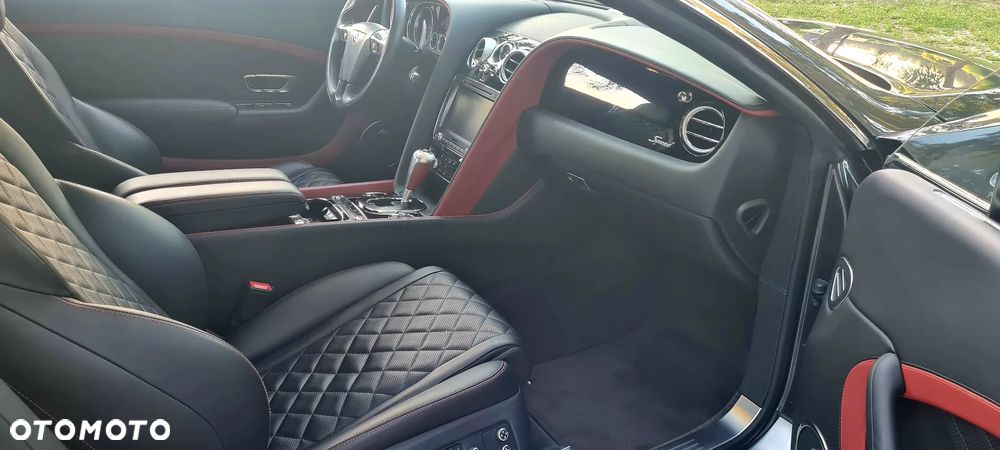 Bentley Continental GT - 25