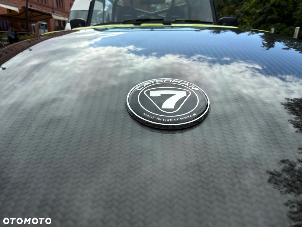 Caterham Seven - 24