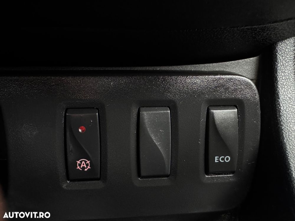 Dacia Duster SCe 115 2WD Prestige - 15