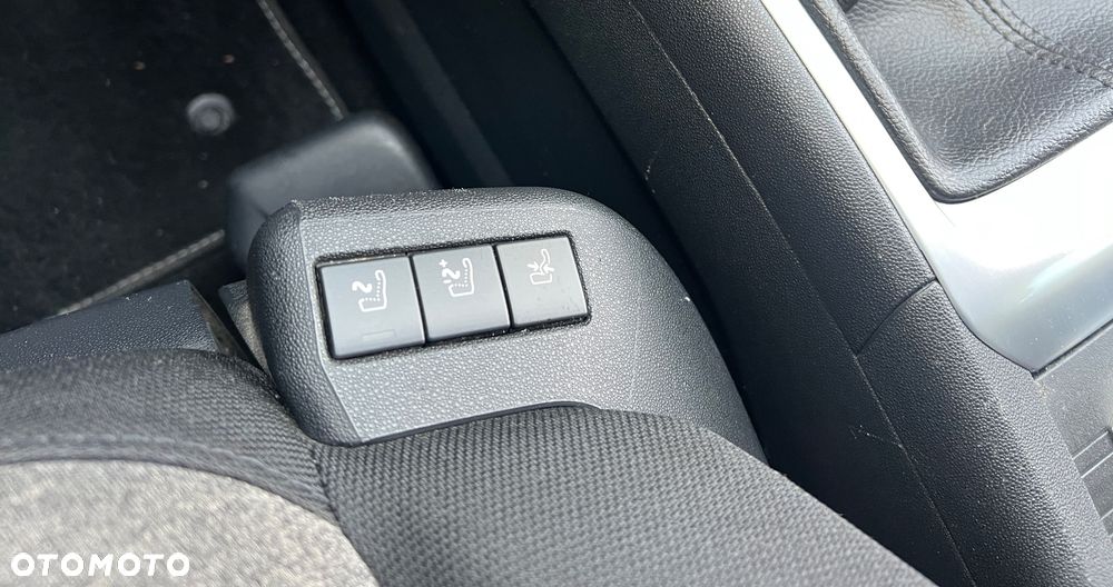 Citroën C4 Picasso 1.6 e-HDi Exclusive - 23