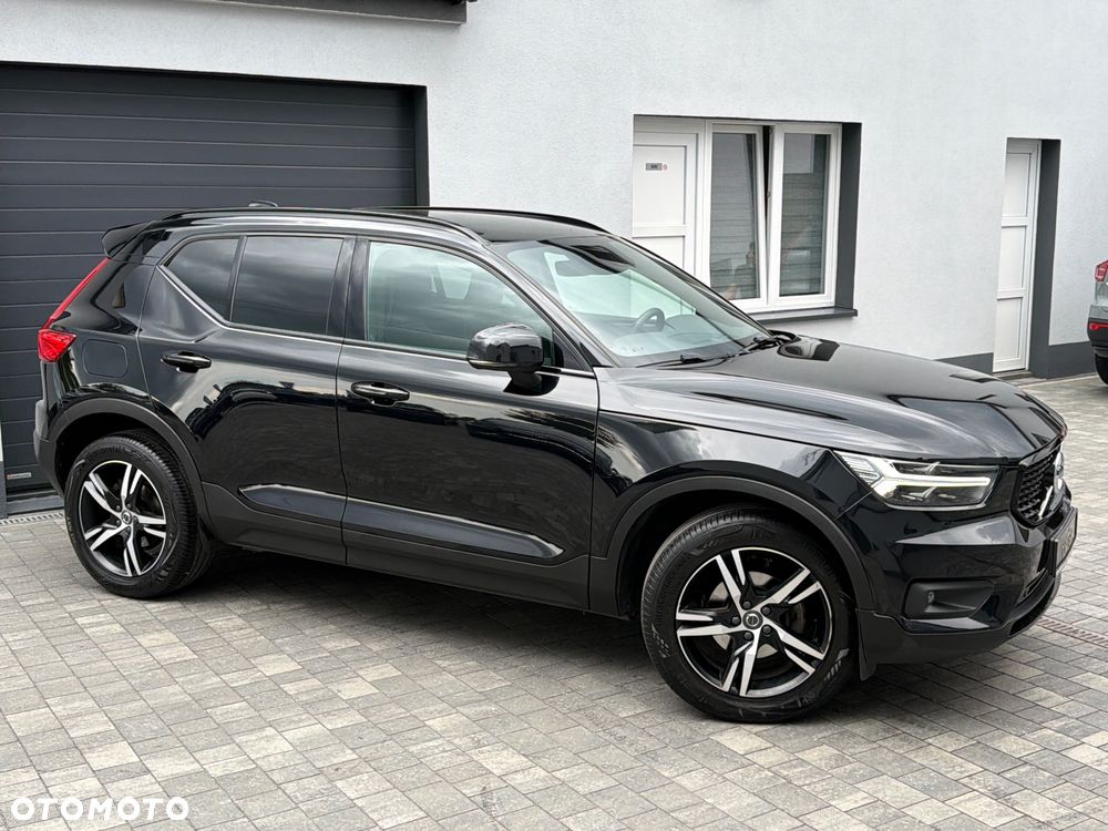 Volvo XC 40 B3 B DKG Ultra Dark - 8