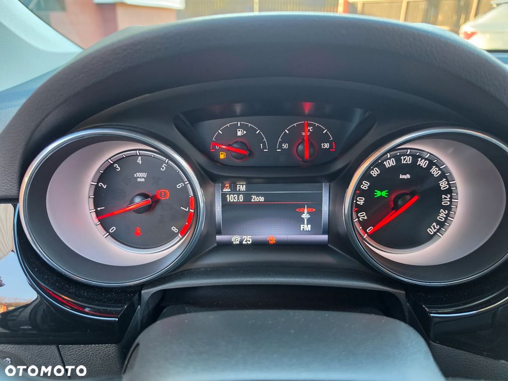 Opel Astra 1.4 T Cosmo EU6 - 30