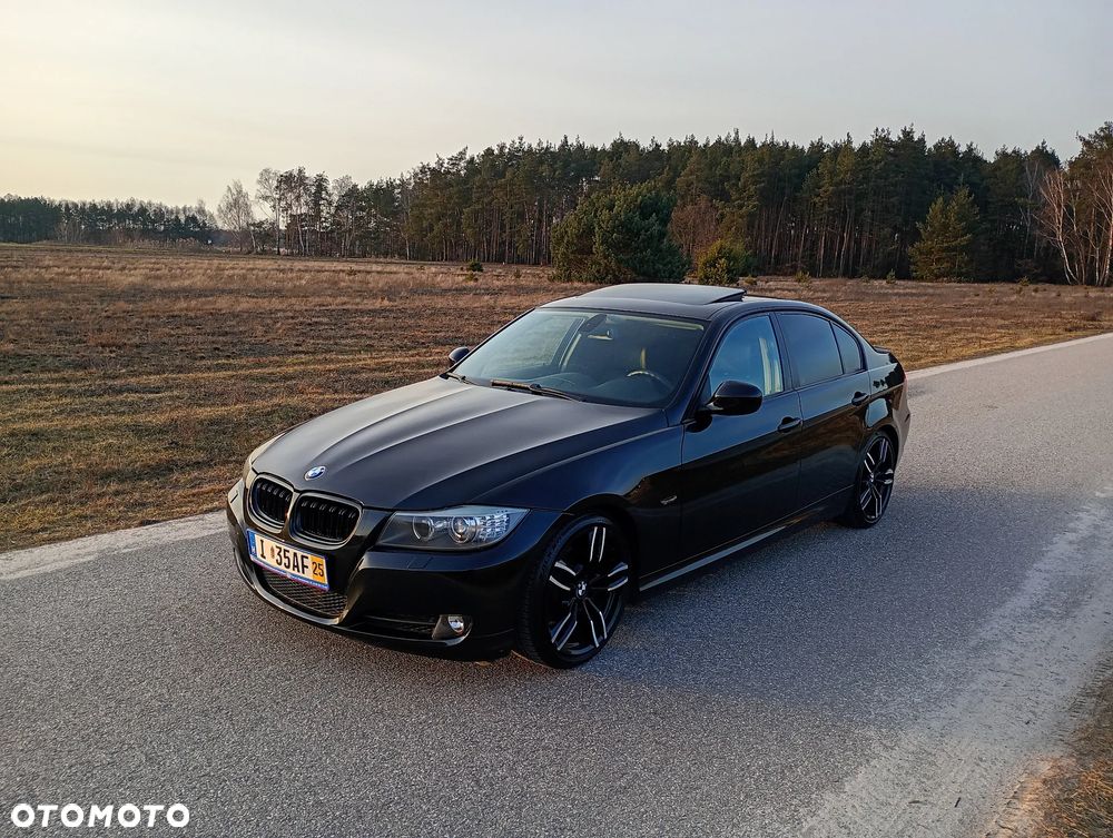 BMW Seria 3 320i Edition Exclusive - 29