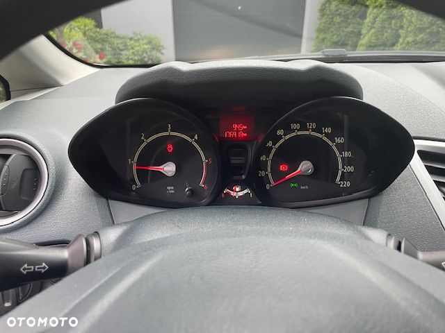 Ford Fiesta 1.4 TDCi Silver X plus - 14
