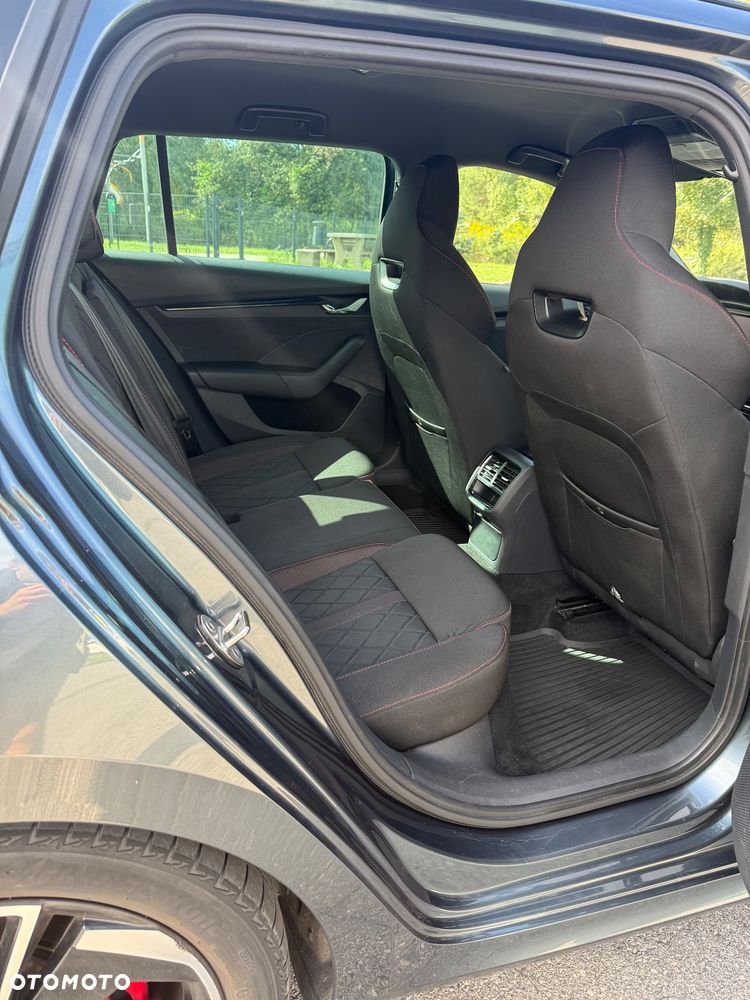 Skoda Octavia 2.0 TSI RS 245 DSG - 7