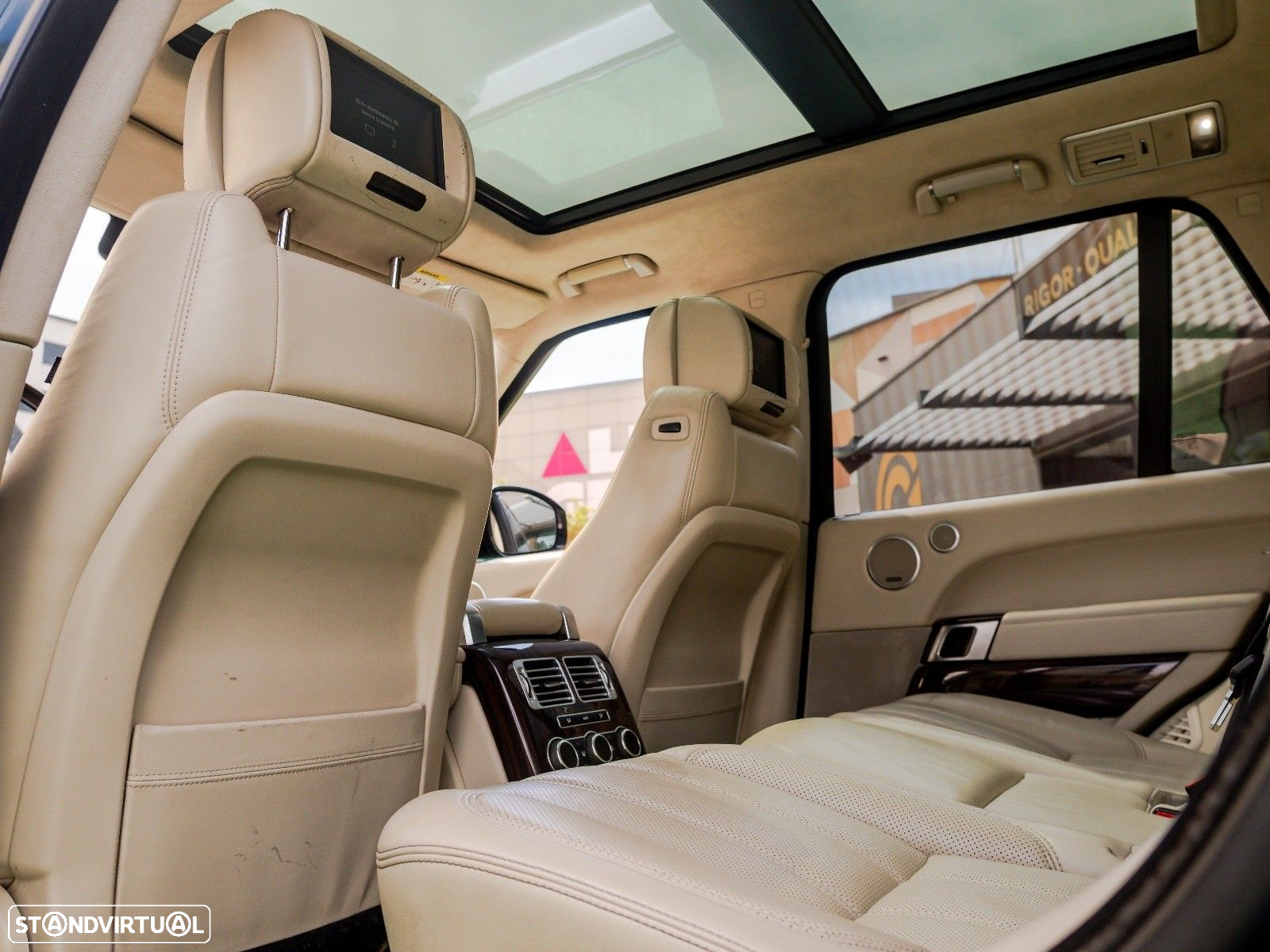 Land Rover Range Rover RR.3.0 SDV6 HEV Autobiography - 17