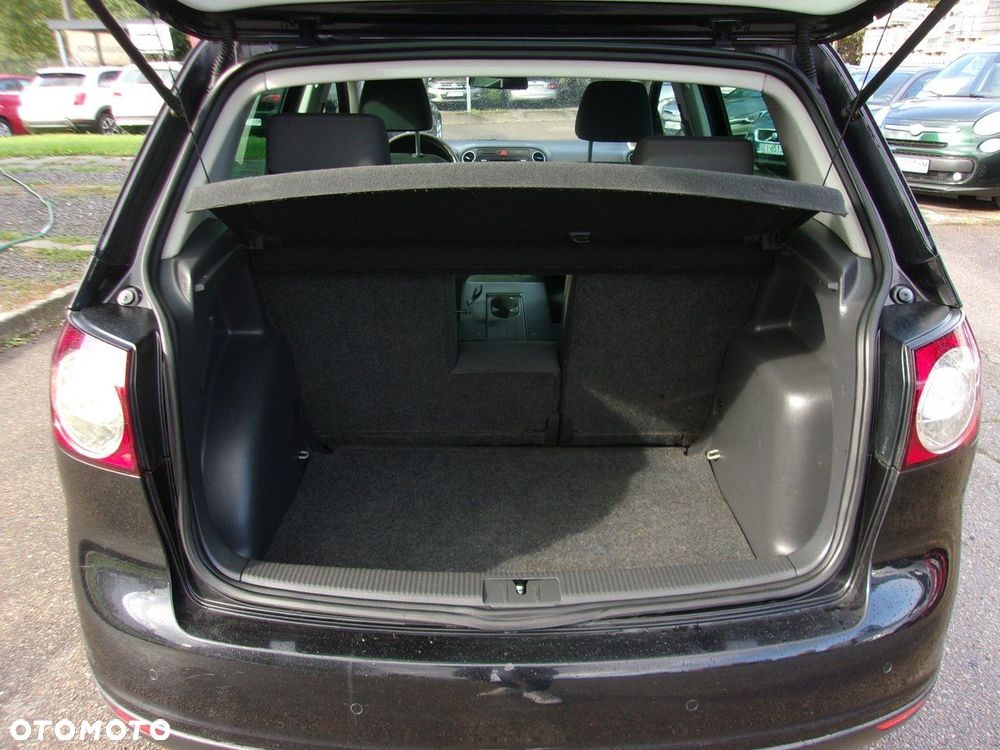 Volkswagen Golf Plus - 33