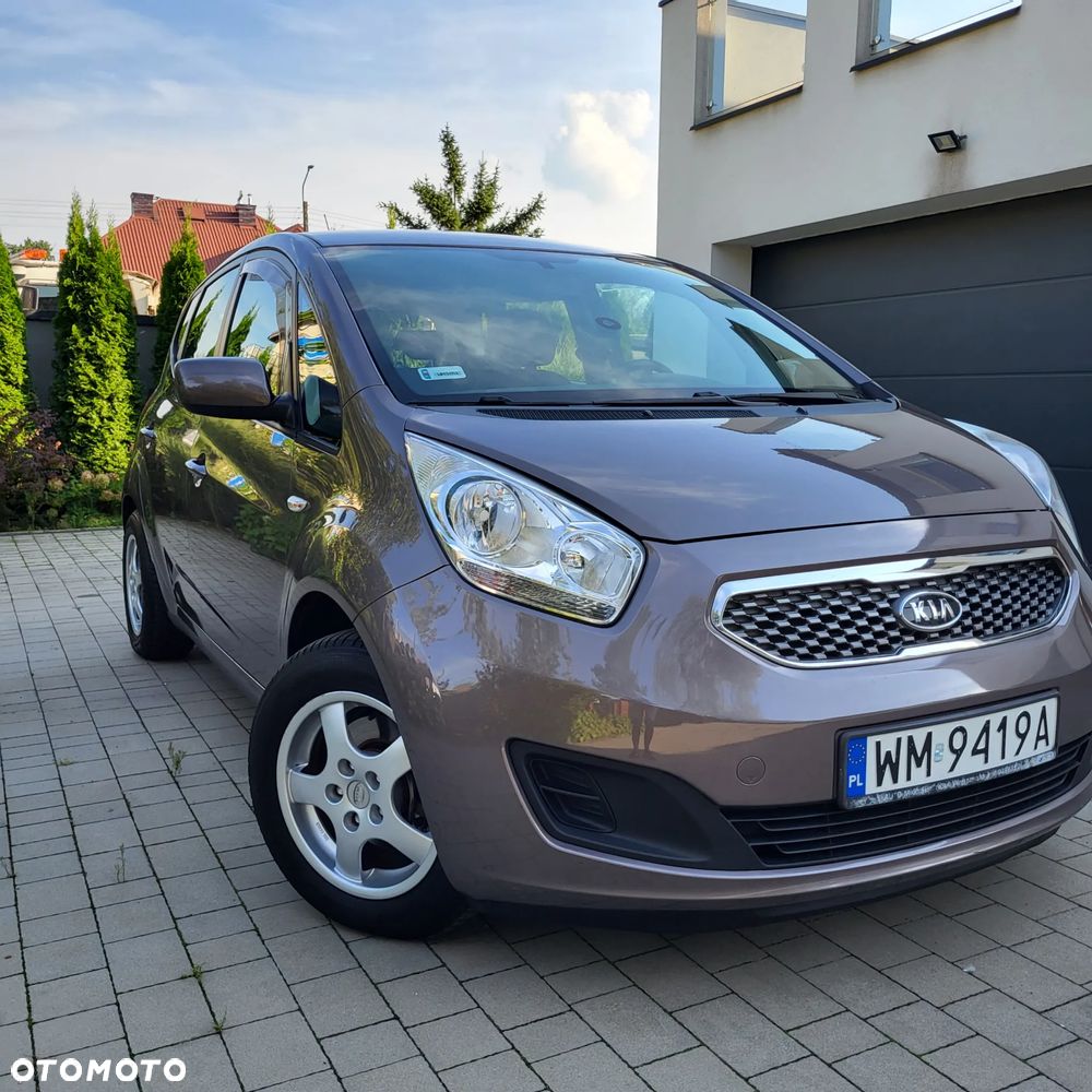 Kia Venga 1.6 L - 17