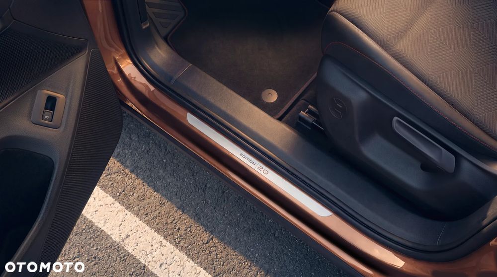 Volkswagen Tiguan - 10