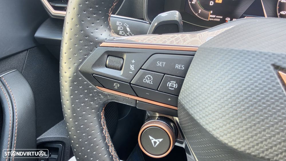 Cupra Formentor 1.5 e-Hybrid DSG - 48