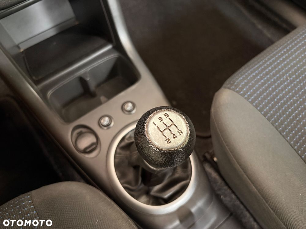 Suzuki Swift - 16
