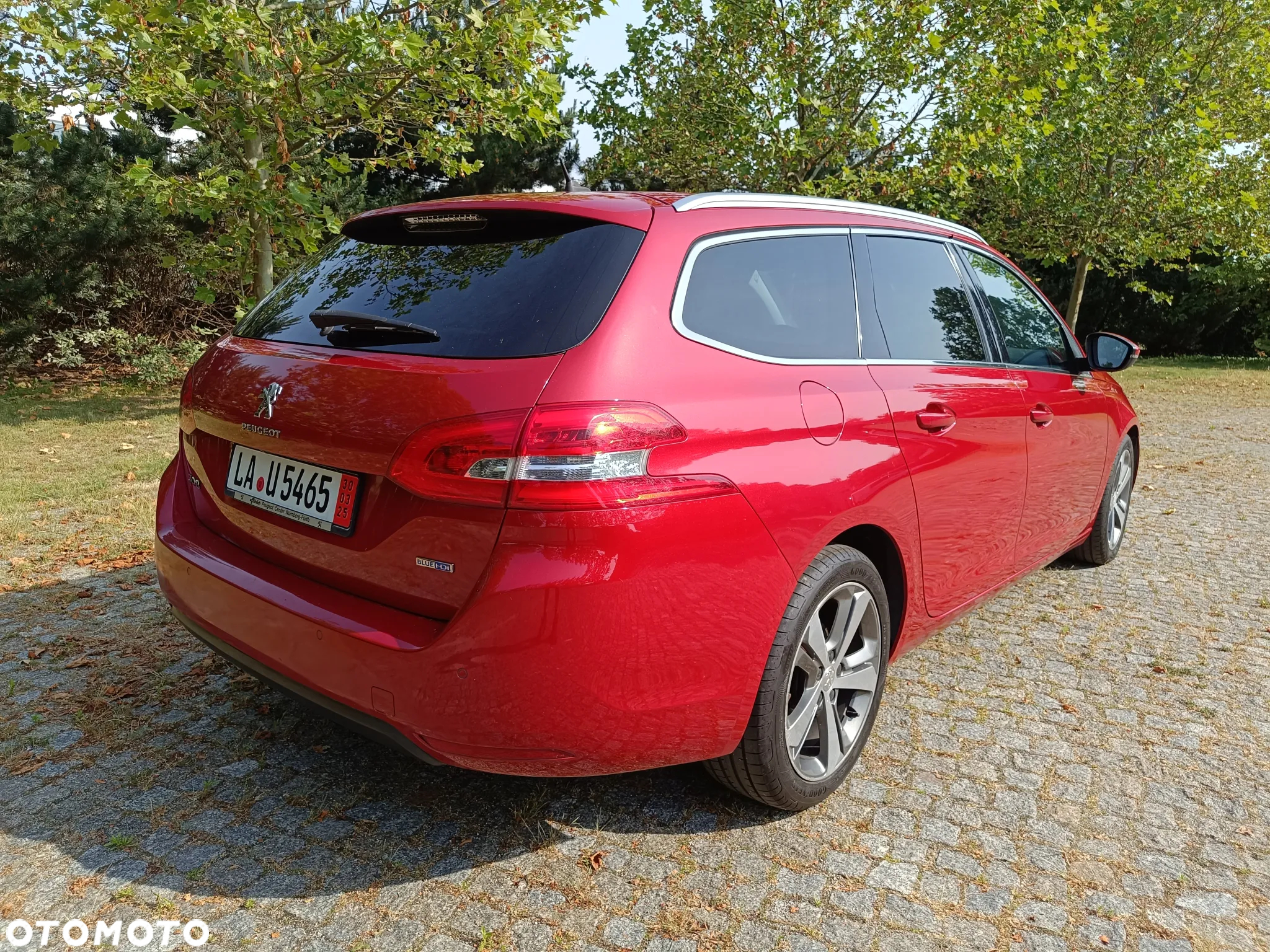 Peugeot 308 SW HDi FAP 150 Allure - 8