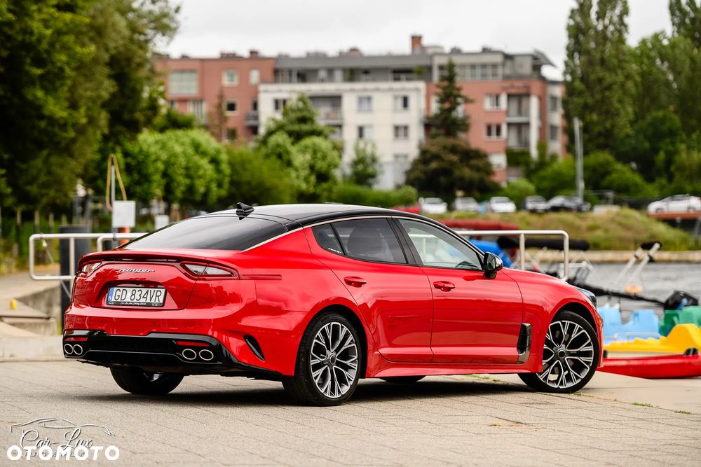 Kia Stinger 2.0 T-GDI GT Line - 4