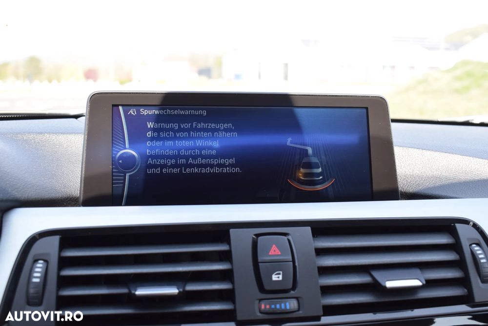 BMW Seria 3 320d Sport-Aut. Sport Line - 18