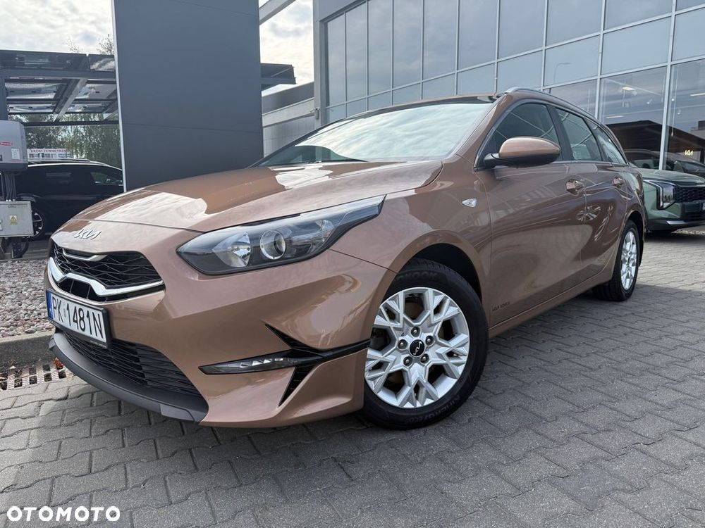Kia Ceed 1.5 T-GDI M - 2