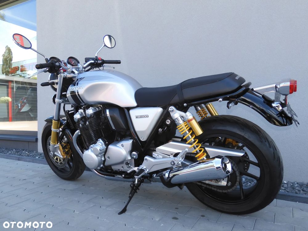 Honda CB - 33