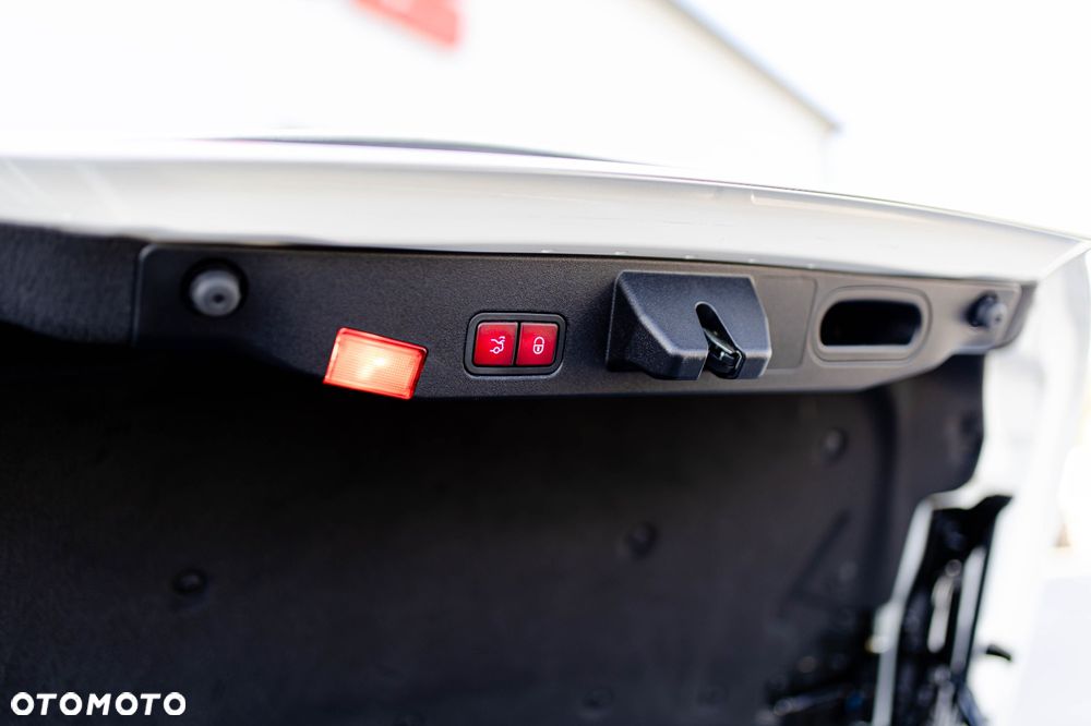 Mercedes-Benz SL 400 - 38