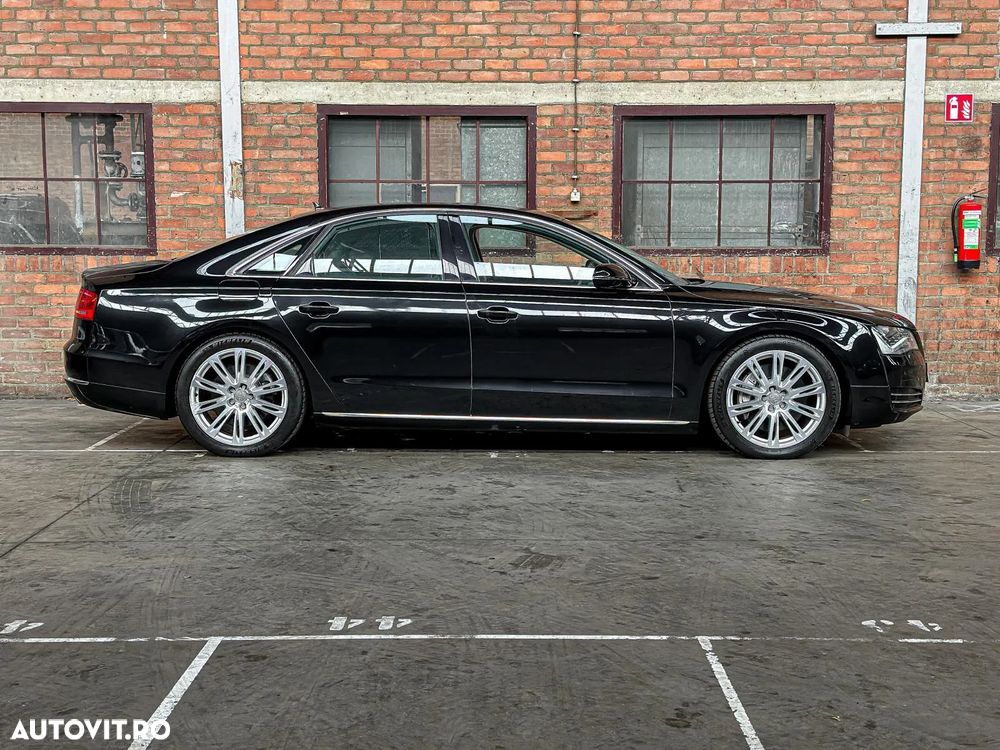 Audi A8 - 3