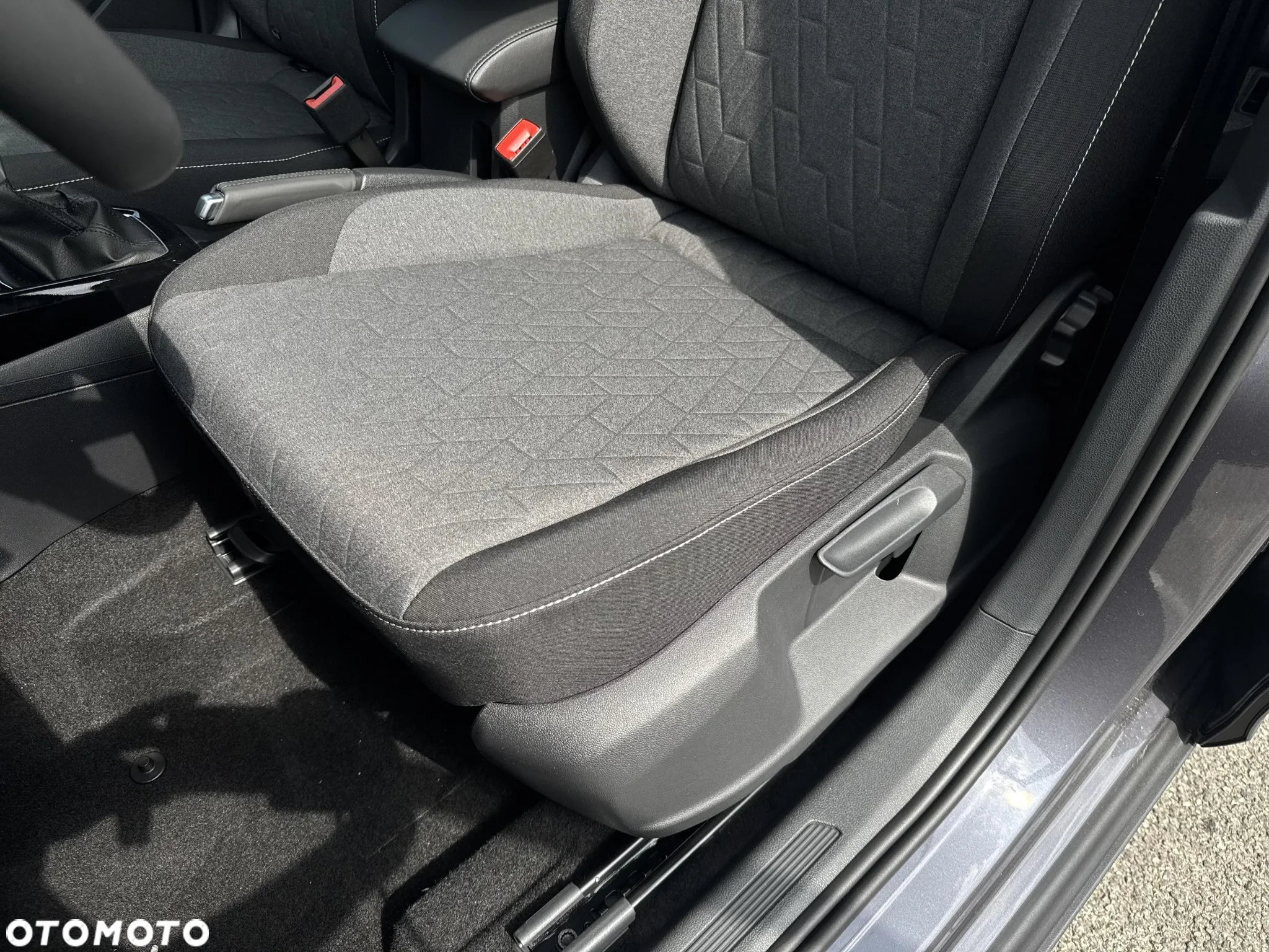 Volkswagen T-Cross 1.5 TSI ACT Life Plus DSG - 12