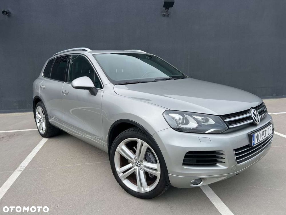 Volkswagen Touareg 3.0 Hybrid 4Motion Automatik - 1