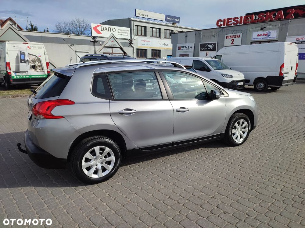 Peugeot 2008 BlueHDi FAP 120 STOP & START Allure - 7