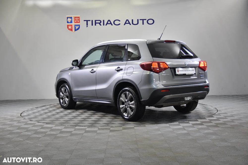 Suzuki Vitara 1.4 Boosterjet 6AT Passion - 3