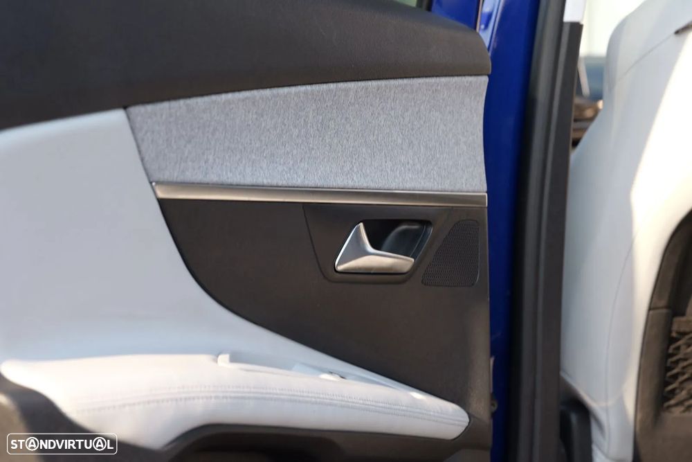 Peugeot 3008 1.5 BlueHDi Allure - 9