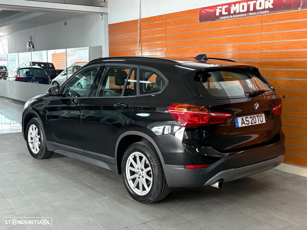 BMW X1 16 d sDrive Line Sport - 7