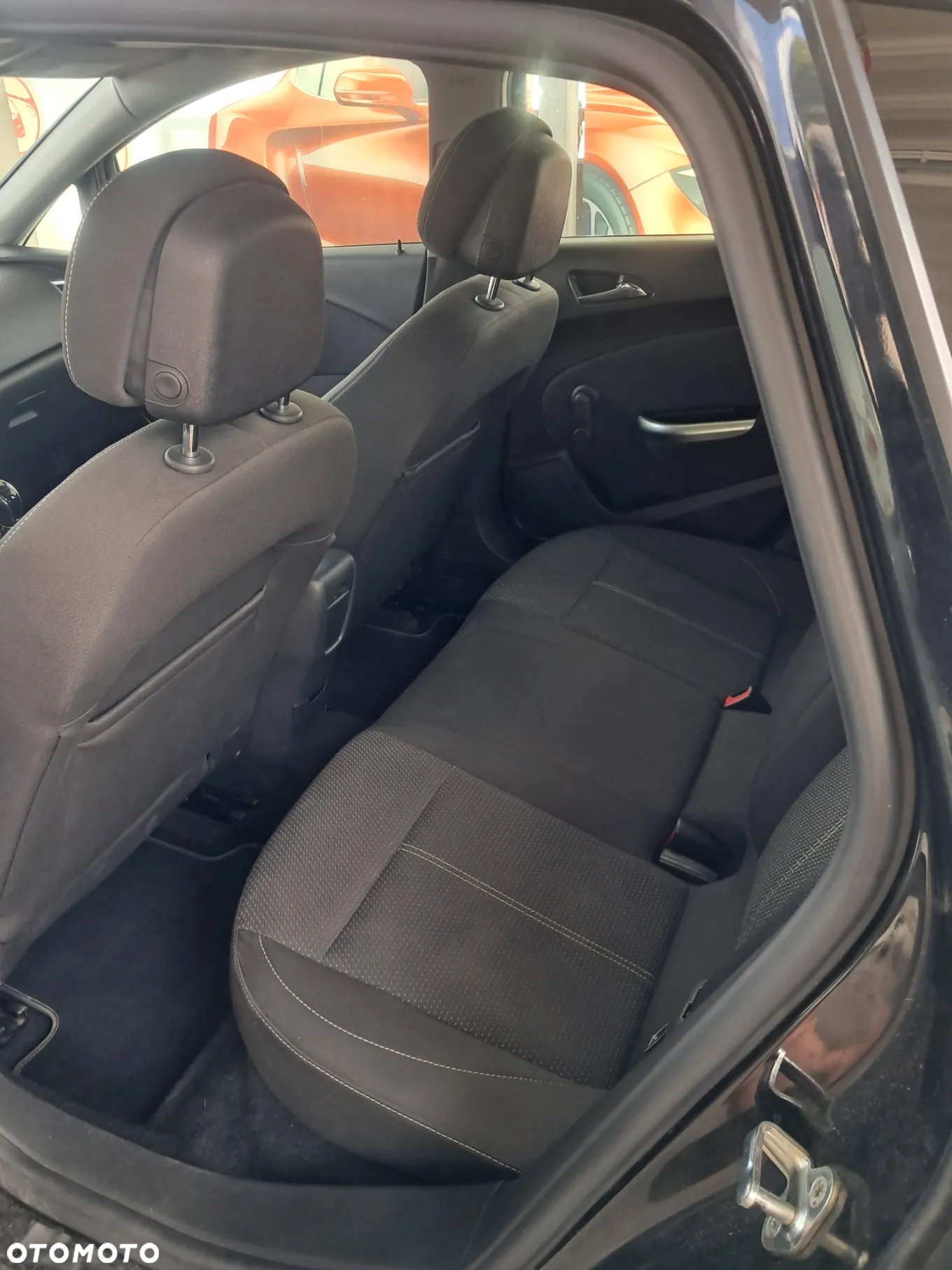 Opel Astra IV 1.4 T Cosmo - 31