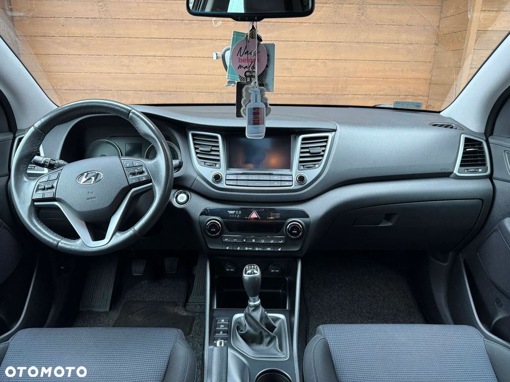 Hyundai Tucson 2.0 CRDI Comfort 4WD - 8