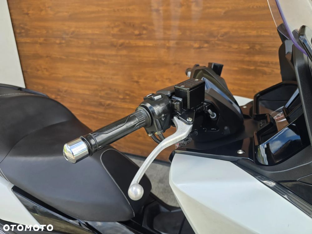 Honda NSS - 3