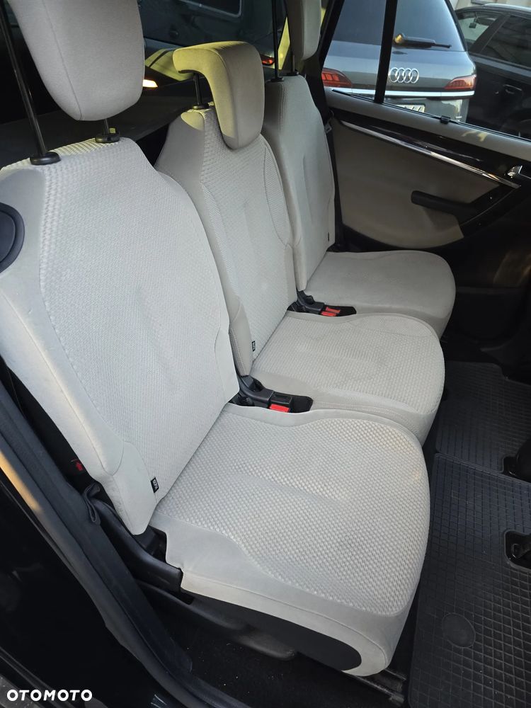 Citroën C4 Picasso - 11