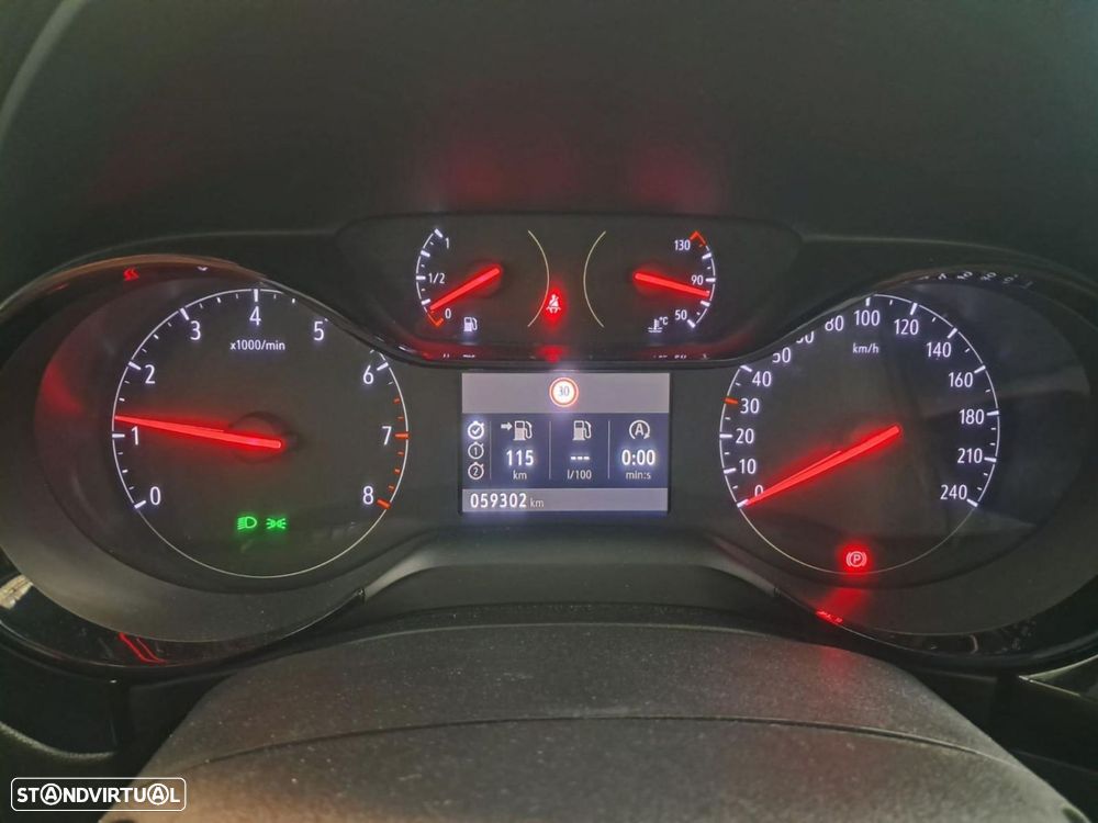 Opel Corsa 1.2 Edition — fotografia 18