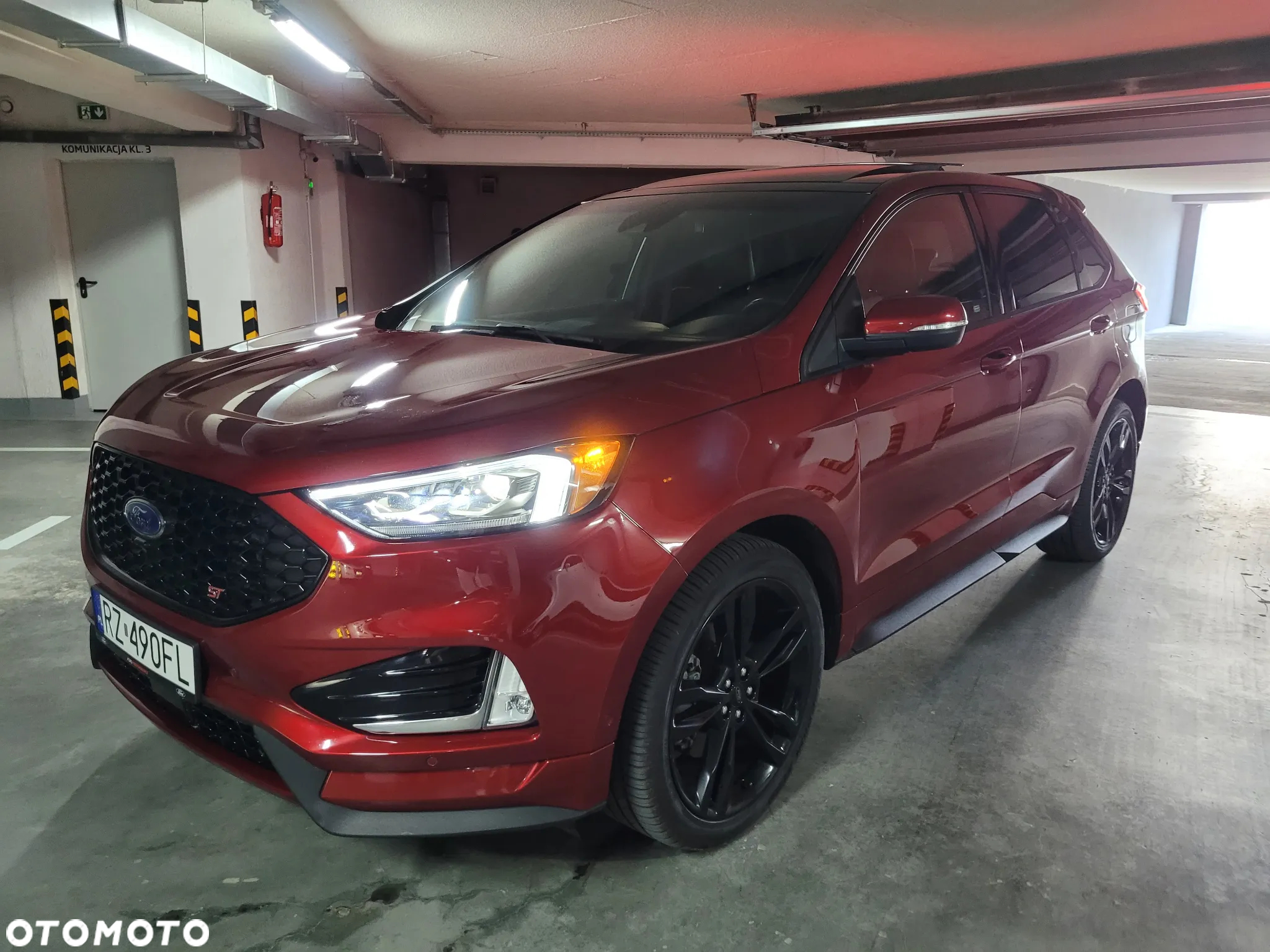 Ford Edge - 2
