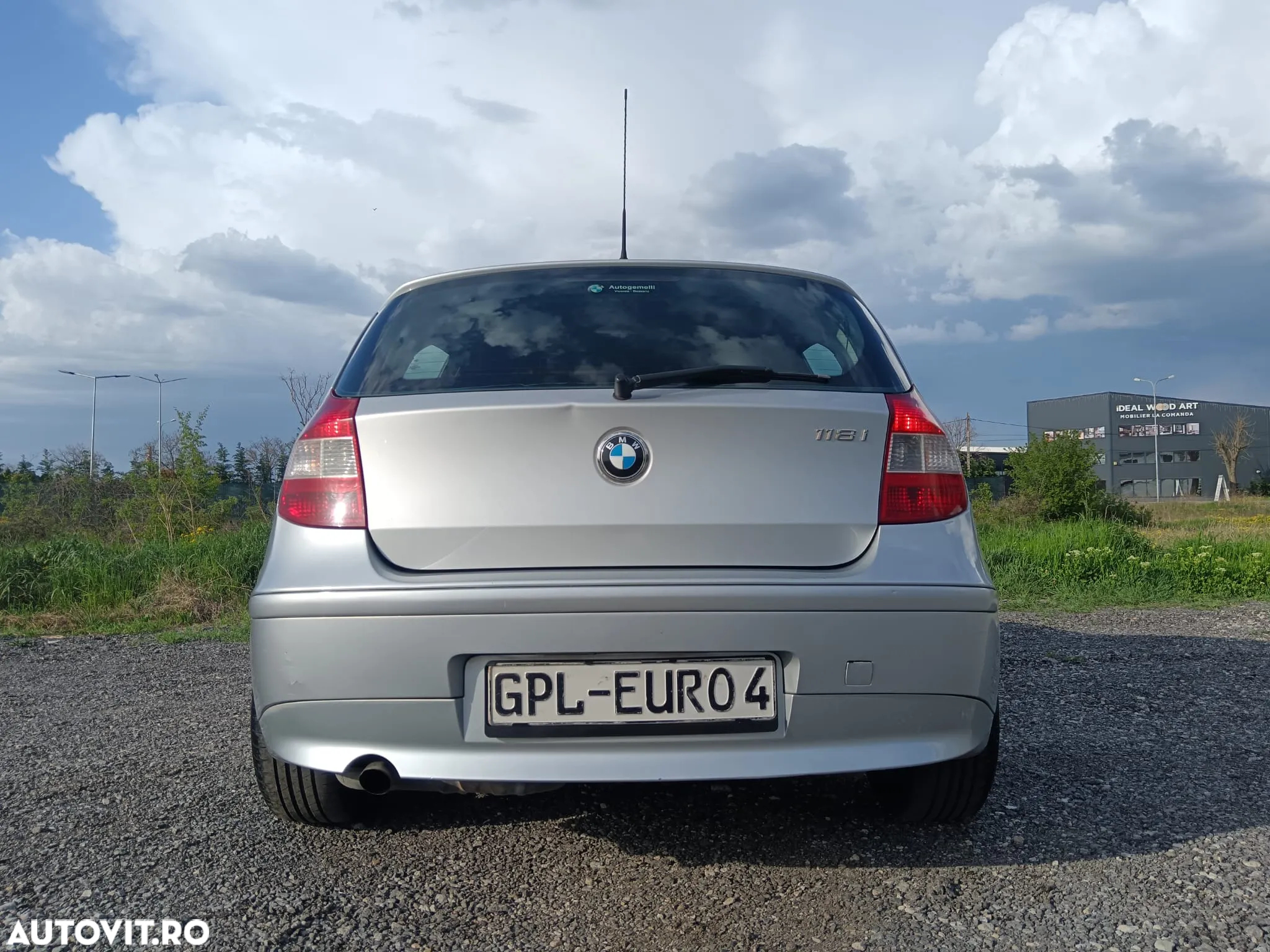 BMW Seria 1 116i - 22