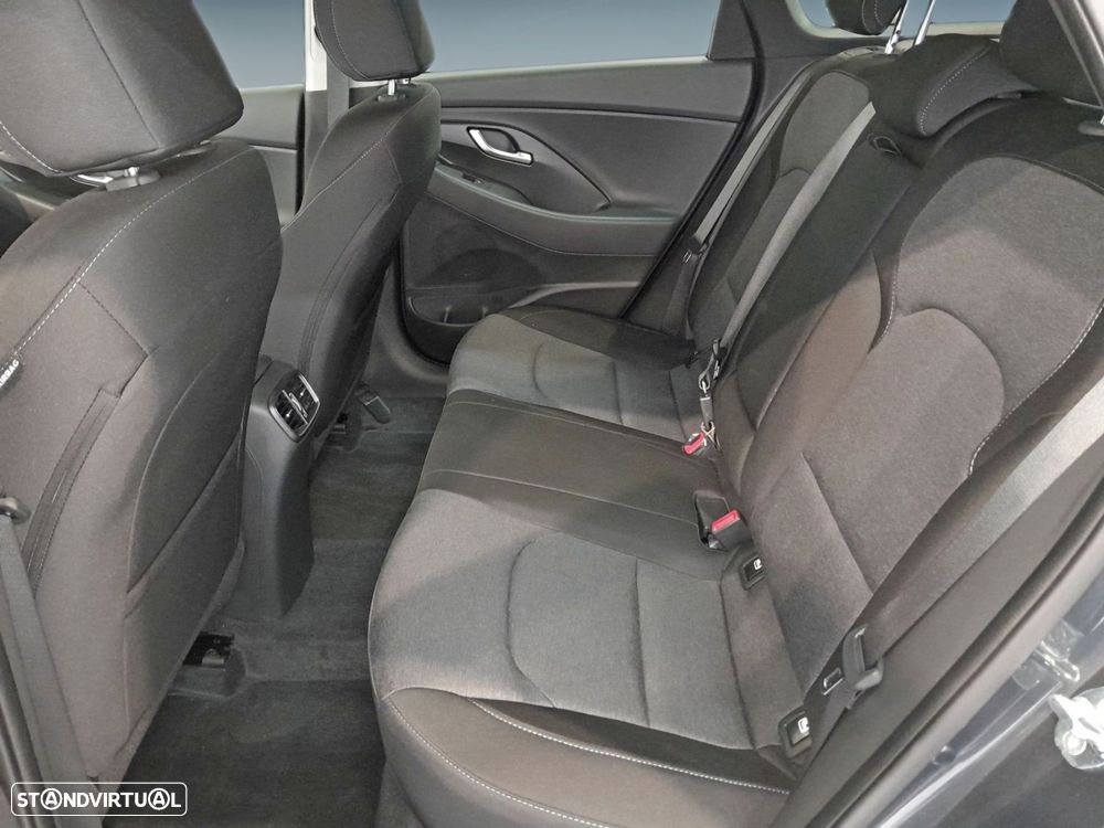 Hyundai i30 SW 1.0 T-GDi Style Plus - 12