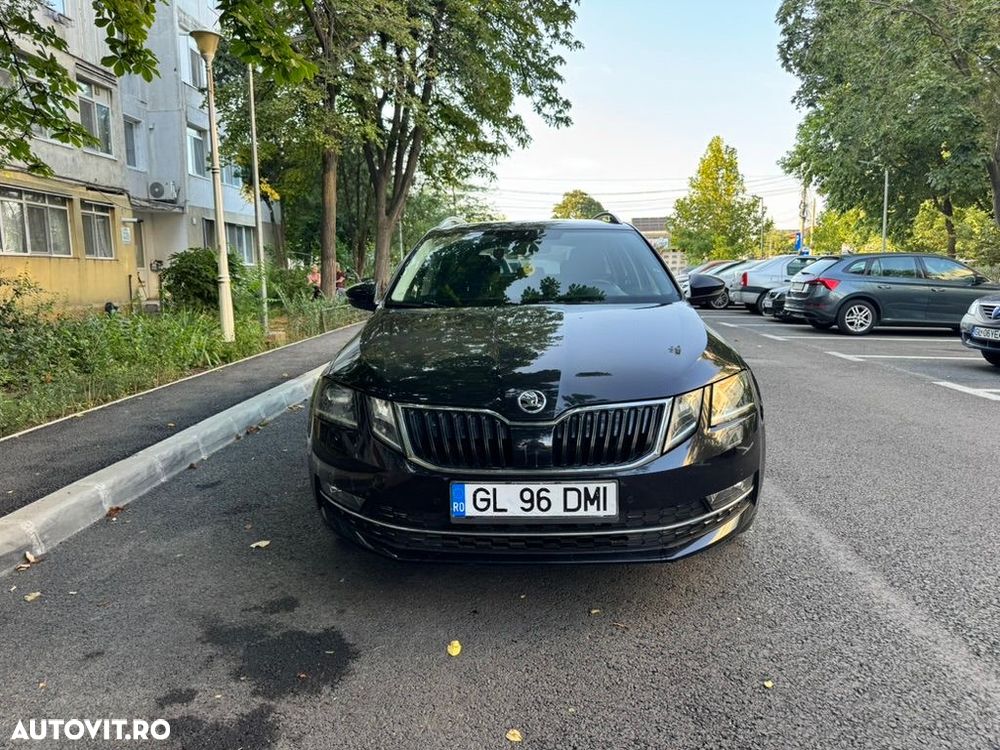 Skoda Octavia 1.6 TDI DSG Style - 38
