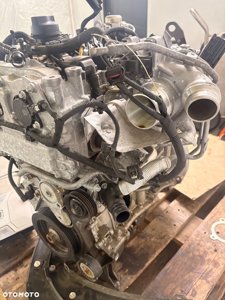 Uszkodzony silnik 260920 Mercedes - 2