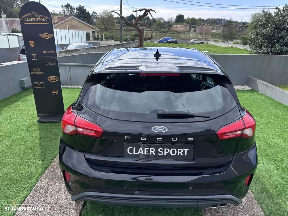 Ford Focus 1.0 EcoBoost S&S TITANIUM - 12