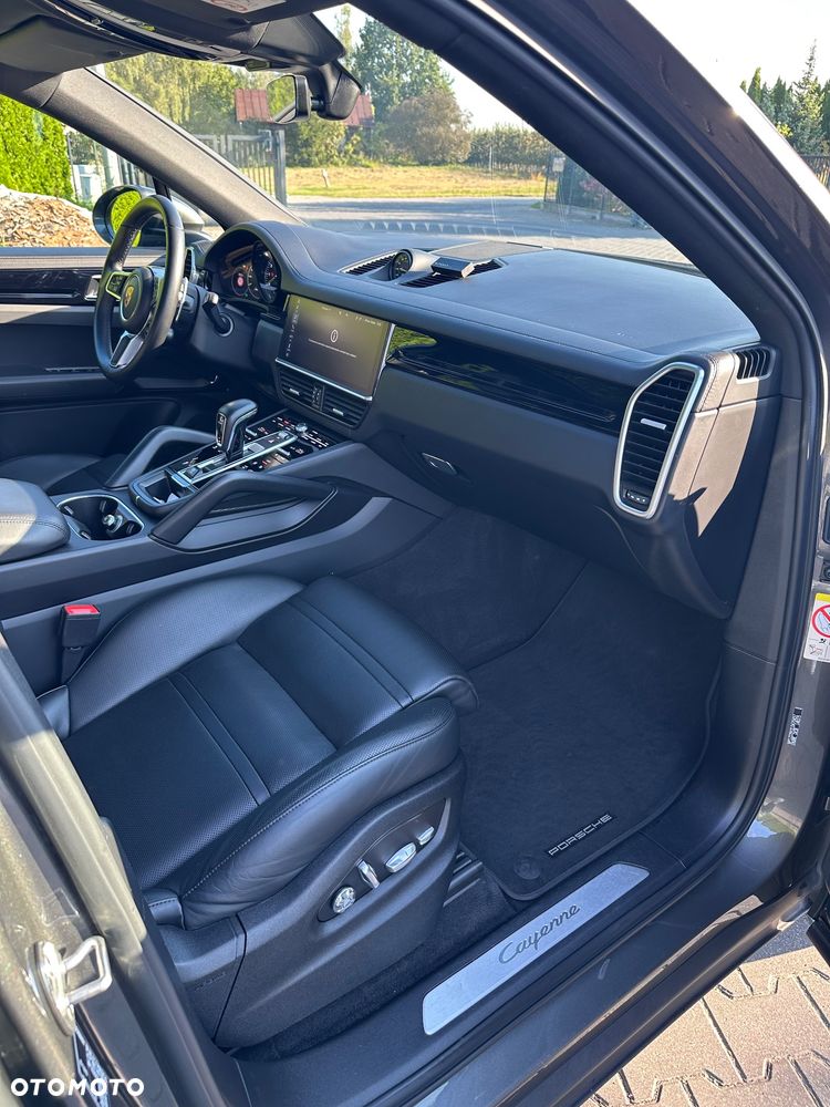 Porsche Cayenne E-Hybrid - 23