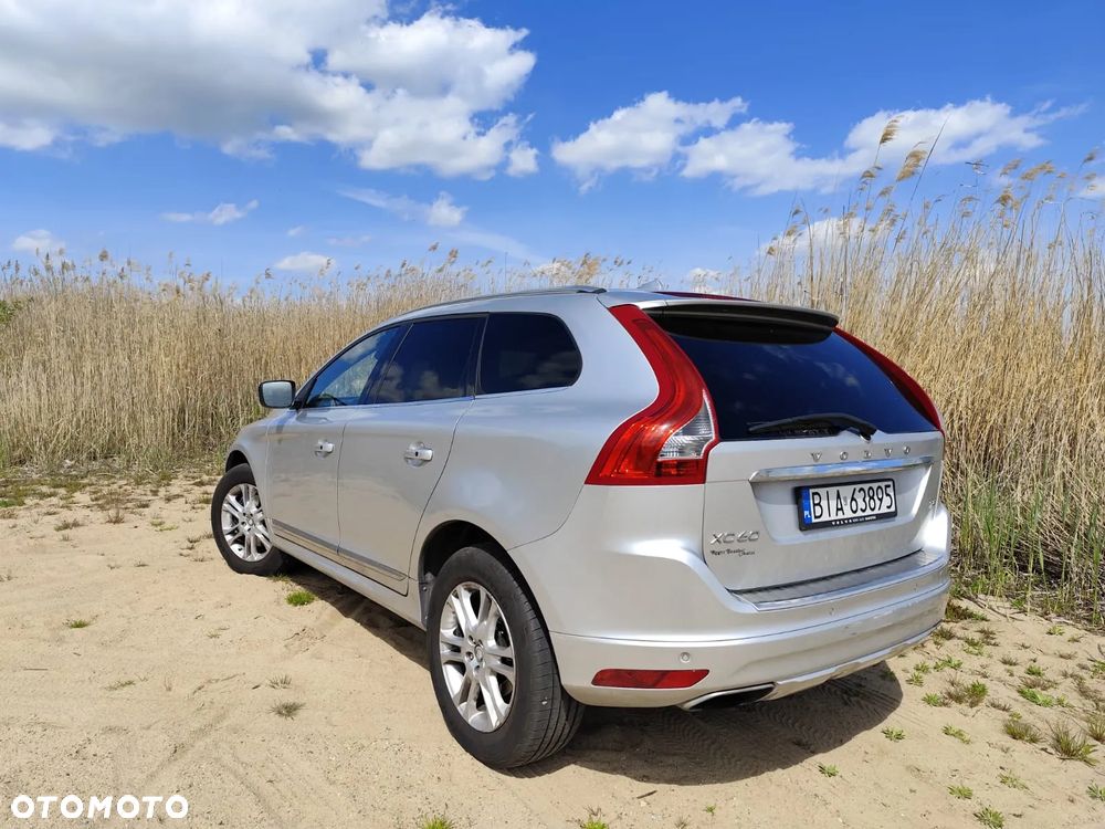 Volvo XC 60 T5 Drive-E Momentum - 19