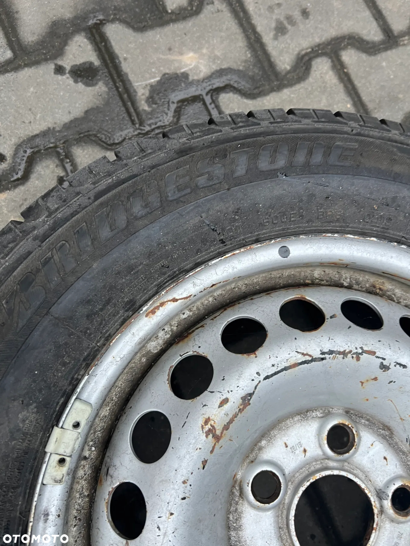 Bridgestone Blizzak LM-18c 215/65r16C - 4