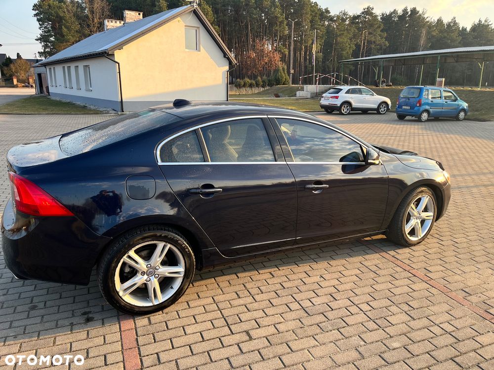 Volvo S60 - 5