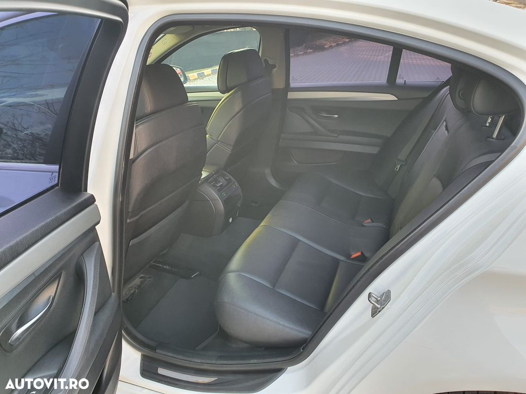 BMW Seria 5 535d - 7