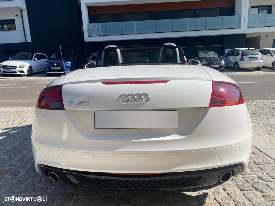Audi TT Roadster 2.0 TFSi S-line - 4