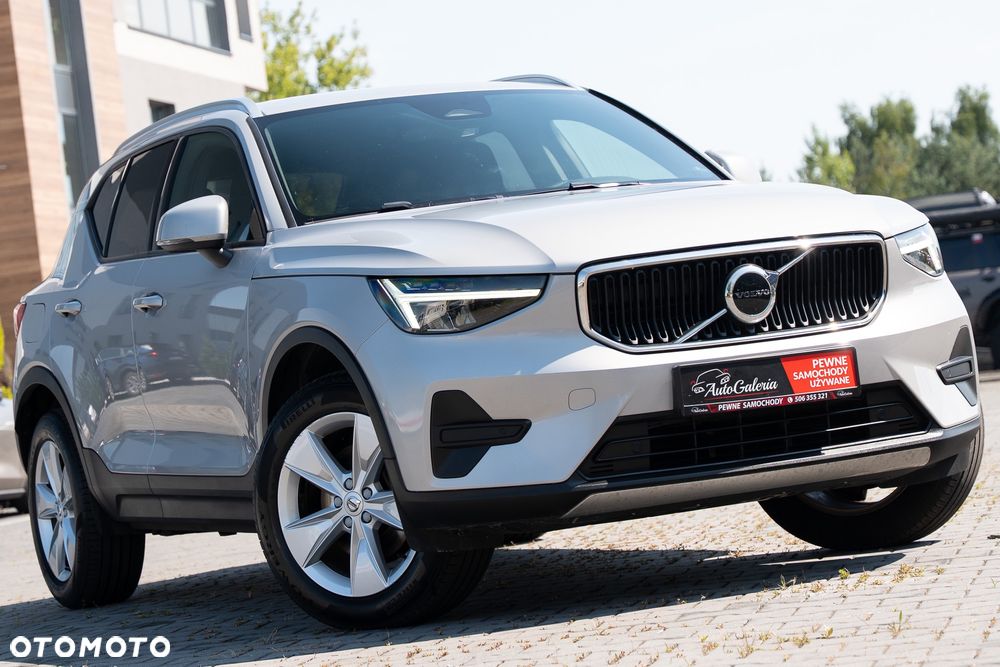 Volvo XC 40 B3 Plus Bright - 4